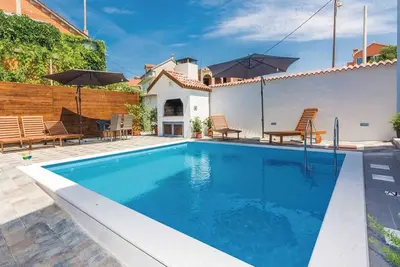 Image de Maison de vacances Bianca avec piscine