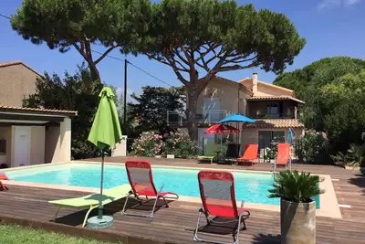 Image de Magnifique Studio avec terrasse, vue piscine, mer à pied 14 min, très calme