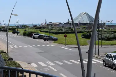 Image de Grand appartement 4 personnes 1er étage en Front de mer. \nDU Samedi Au Samedi
