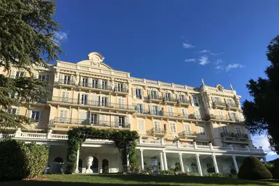 Image de Ravissant F1 bis dans Palace, vue verdoyante, parking, balcon, prox Thermes