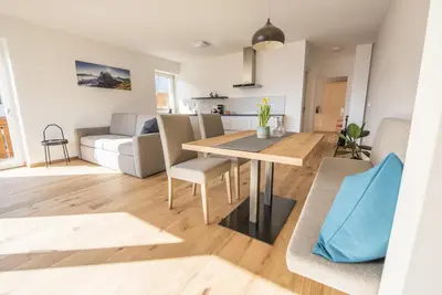 Image de Bel appartement calme et spacieux avec une vue imprenable sur Brixen \/ Eisacktal