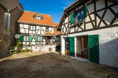 Image de Le Vieux Pressoir - 8 chambres - jusqu'Ă 15 personnes - 6 salles de bain