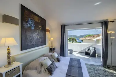 Image de Studio terrasse vue mer, bord de plage, résidence avec piscines, tenis, Wifi