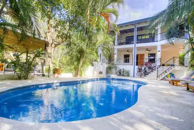 Image de Casa Blanca, Playa Guiones Gem, Ă 7 minutes Ă pied de la plage