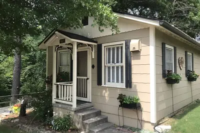 Image de Belle Cottage 1 chambre avec jacuzzi situé sur la boucle historique