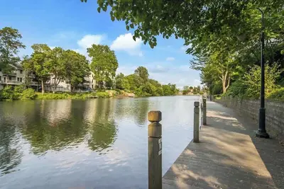 Image de Nouveau Liste 2019 Condo Disponible pour les dates de juin et août