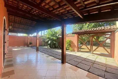 Image de Ubatuba - 5 chambres, 4 salles de bains, barbecue, douche extérieure. 14 personnes
