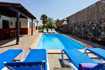 Image de Casa La Vera, 5 chambres, 5 salles de bains villa avec jardin et piscine privée