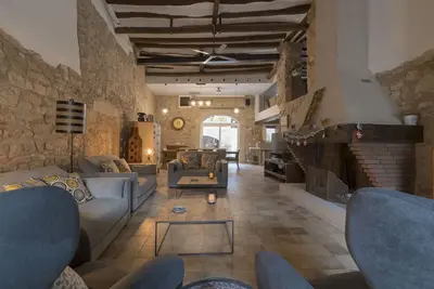 Image de Maison de campagne Neus i Sisco à Almatret