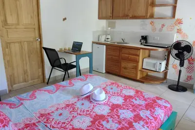 Image de Maison Ceiba - Habitación Ceiba Roja \/ Cuisine privée