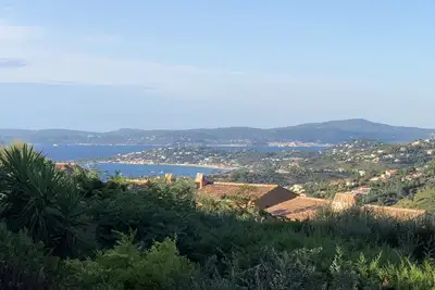 Villa provençale avec vue sur le golfe de St Tropez