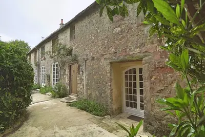 Image de Carriage House dans l'enceinte du Château Le Mont Epinguet
