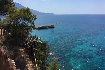 Image de Bungalow Kefalonia: quatre bungalows de 2 chambres à coucher à Spartia sur un vaste territoire
