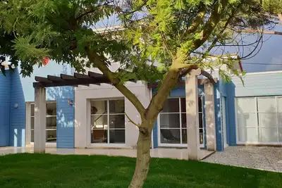 Image de Villa de standing 150m de la Plage du Platin