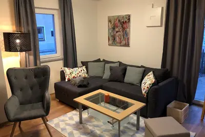 Image de Nouvel appartement dans le centre de Waging am See, Chiemgau (60m2), nouveau bâtiment, avec WiFi