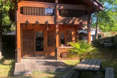 Image de Chalet Bois dans domaine de loisirs 4*