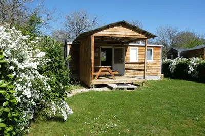 Image de La Noix de Pécan'y - Mobil home Look Chalet \"Le Herisson\" -