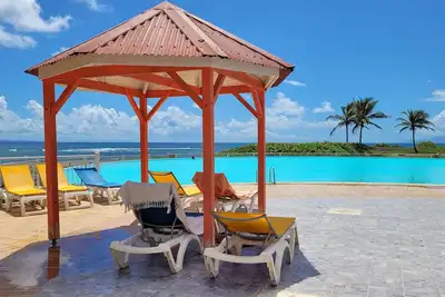 Image de Studio Cajou - Anse des rochers Guadeloupe - Plage et piscine