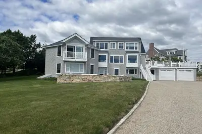 Image de 5 chambres vue mer et étang maison à Westport Harbor