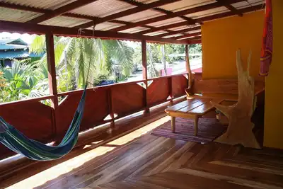 Image de Casa Bendita - Grande maison unifamiliale dans le centre de Puerto Viejo