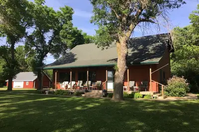 Image de Pavillon de chasse et de pĂŞche 5 Br / 2 Ba