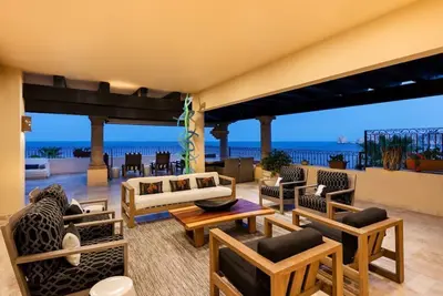 Image de Luxury Penthouse, 4 Br, 4. 5 B, Pour les personnes qui veulent de la qualité. Vue imprenable!