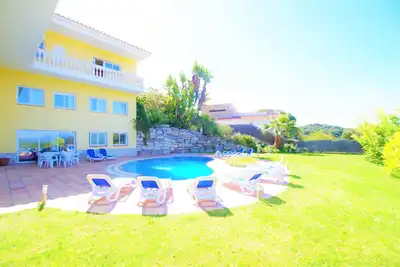 Image de V&V Lloret-Villa Morisca: grande villa pour 17 pax. , 1'5km plage Plage Canyelles