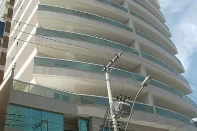Image de Appartement supérieur situé à Morro Beach avec vue sur la mer.