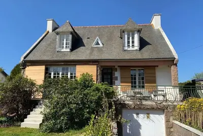Image de Maison familiale lumineuse, 5 chambres pour 10\/11 personnes, Ă 250m de la plage