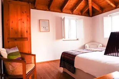 Image de Maisons de campagne - Maison familiale avec 2 chambres et piscine