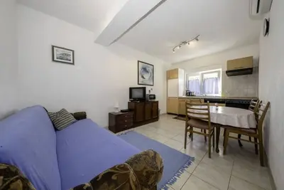 Image de Appartement dans Lopar avec terrasse, Climatisation, Wifi, Lave-vaisselle (4612-1)
