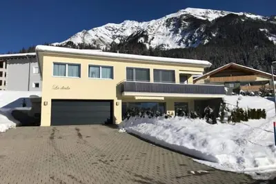 Image de Appartement de vacances Lantsch \/ Lenz pour 1 - 6 personnes avec 2 chambres Ă coucher - Appartement