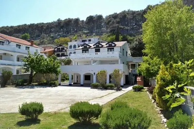 Image de Appartement dans Lopar avec vue mer, terrasse, Climatisation, Wifi (4607-6)