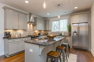 Image de Upscale House Close to Downtown