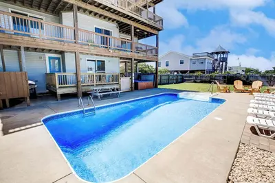 Image de Horizon bleu | 200 m de la plage | Piscine privée, bain à remous