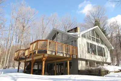 Image de ÉTÉ Ou Grande Maison D'Hiver, Minutes À La Montagne, Baignoire, Taux Raisonnables