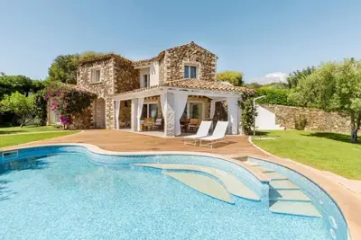 Image de Villa Ulivo - Villa de luxe avec piscine Ă 500 mt. de la mer