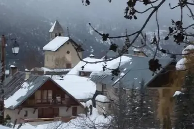Image de Grand Appartement (77m2 Pour 8-10 P) Refait à Neuf Au Pied Des Pistes.