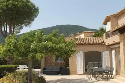 Image de La Villa Levant, une Maison de Caractère, des Prestations Haut de Gamme