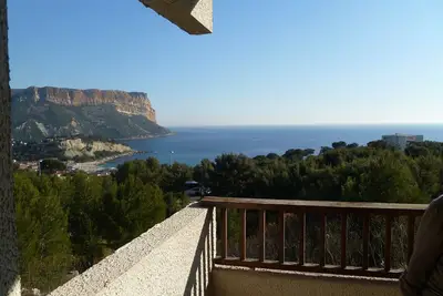 Image de Rental apartment T 3 Cassis BdR for 5 people max Wifi, 2 bedrooms