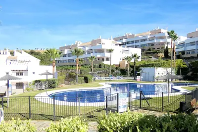Image de Bel Appartement Golf & Beach Avec Piscine Et Paddle À Terrazas De Alcaidesa