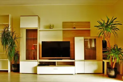 Image de En plein centre, 64m², avec balcon. Salle de bain récemment rénovée!