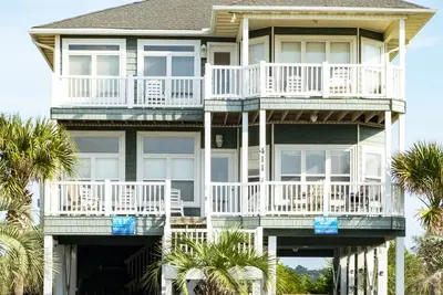 Image de Oceanfront / Beachview Home, accès privé, * Animal Familier