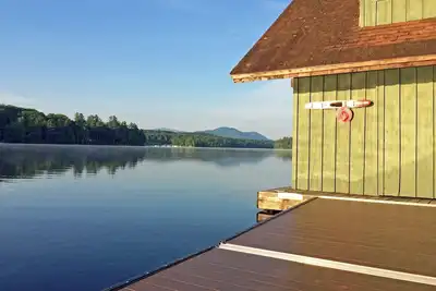 Image de Spectaculaire maison au bord de l'eau