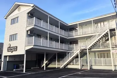 Image de Copropriété confortable près de la rive
