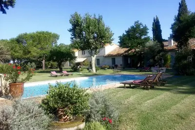 Image de Appartement de luxe dans le parc national, à 10 minutes en voiture d'Arles