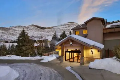 Image de La villa StreamSide Douglas 1bd de Marriott peut accueillir de 4 à 6 personnes