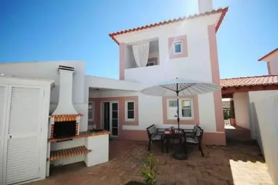Image de Maison près de Praia do Cavaleiro