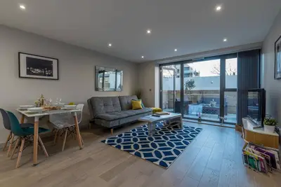 Image de Un tout nouvel appartement de luxe de 747 pieds carrés à Londres, très bien situé