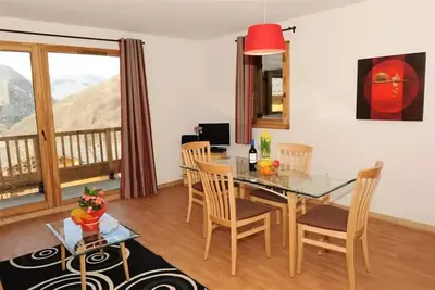 Image de 2 Pièces 3 Personnes